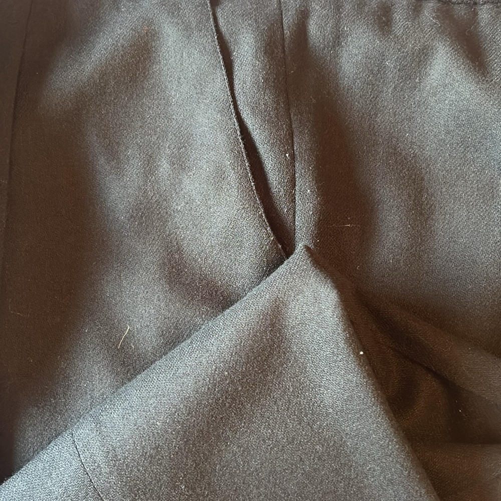 Ladies pants - Picture 2 of 3
